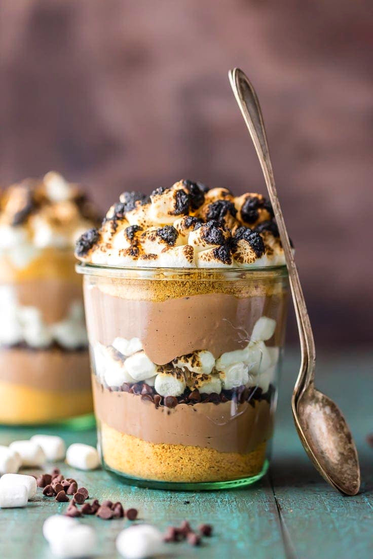 CHOCOLATE MARSHMALLOW YOGURT CUP